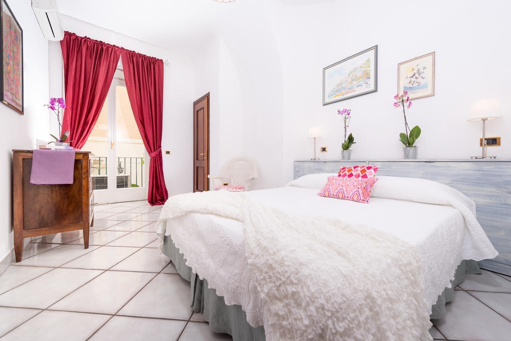 Vicaria By Amalfivacation Apartment Minori Exterior photo