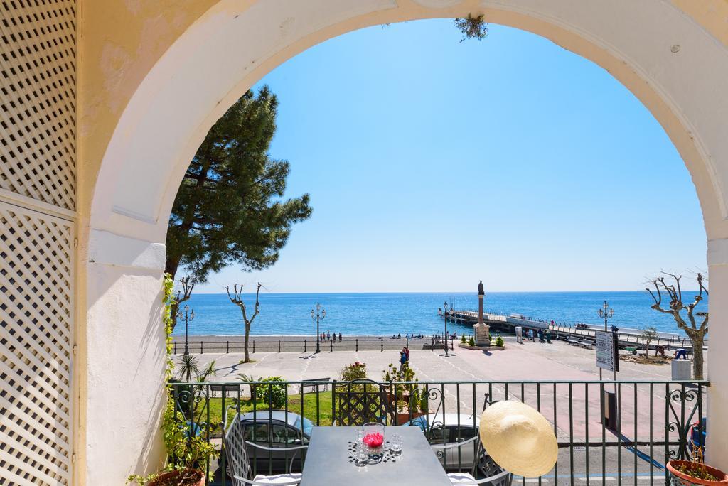 Vicaria By Amalfivacation Apartment Minori Exterior photo